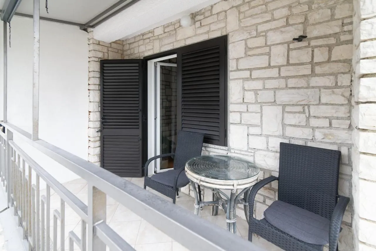 Apartments Jasna 3 Novigrad
